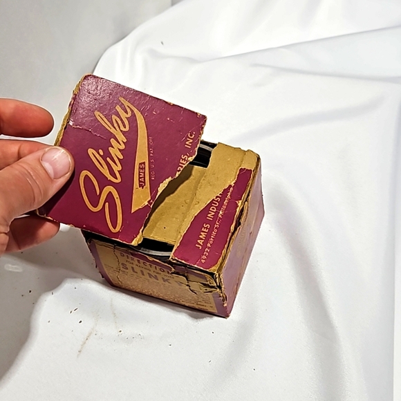 Vintage, Original, 1947, Metal, Slinky, Original Box, Collectible, Toy, Coil - Picture 8 of 12